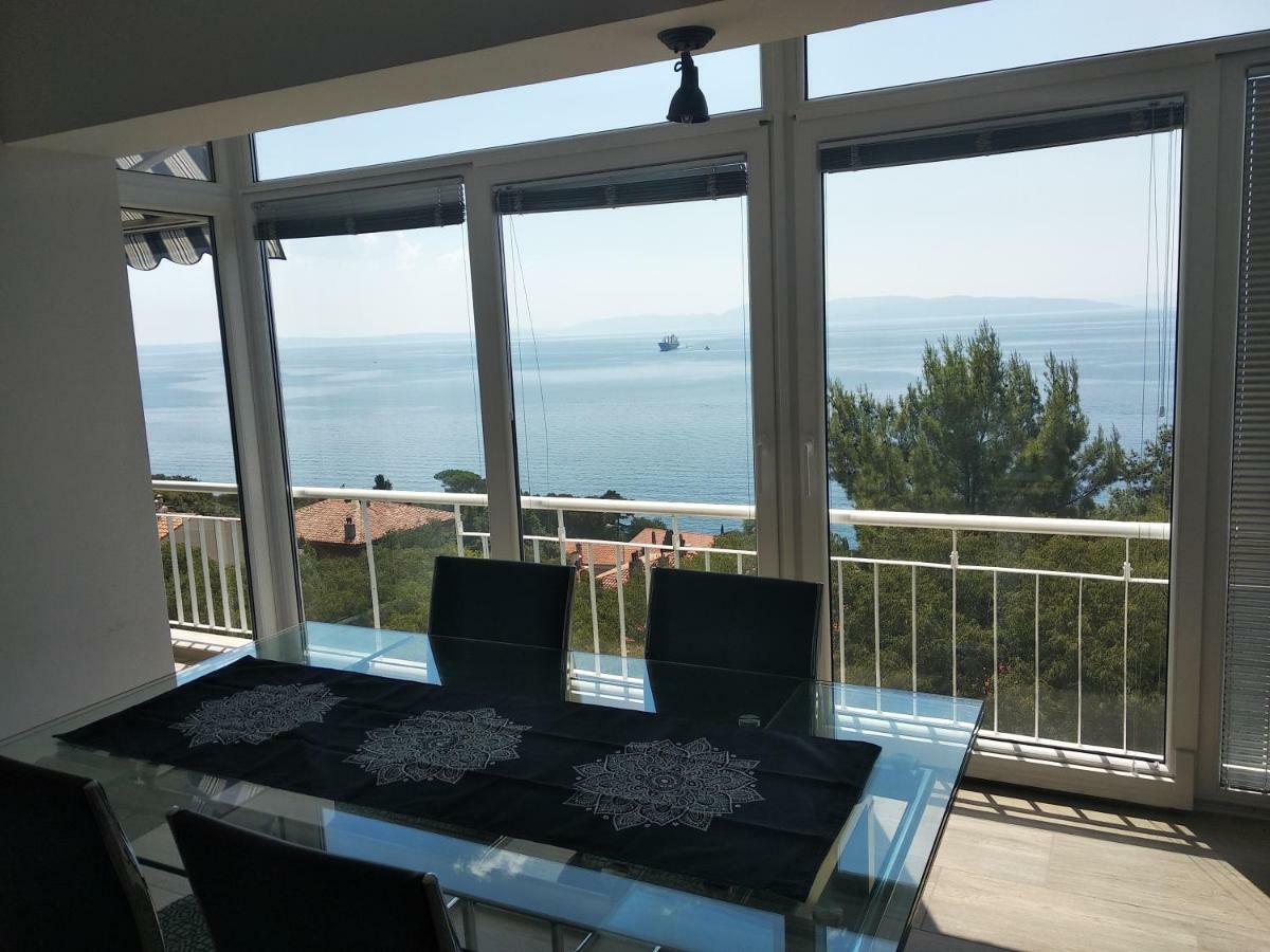 Apartman Angela Rijeka Exterior photo